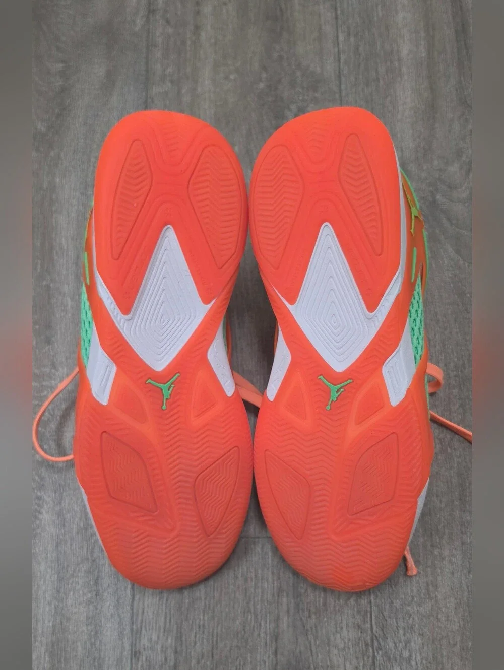 Men's Air Jordan Heir 'Peach Jam' Sneakers- Size 7.5